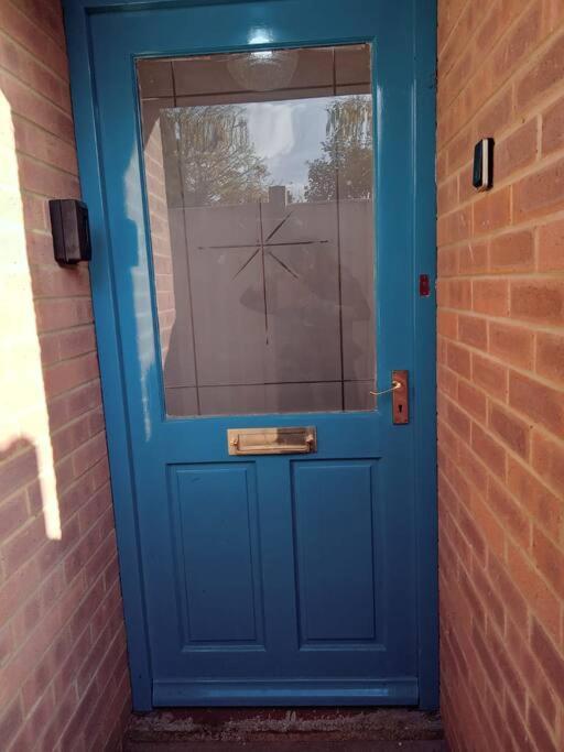 Cosy Bungalow In A Handy Location Market Harborough Buitenkant foto